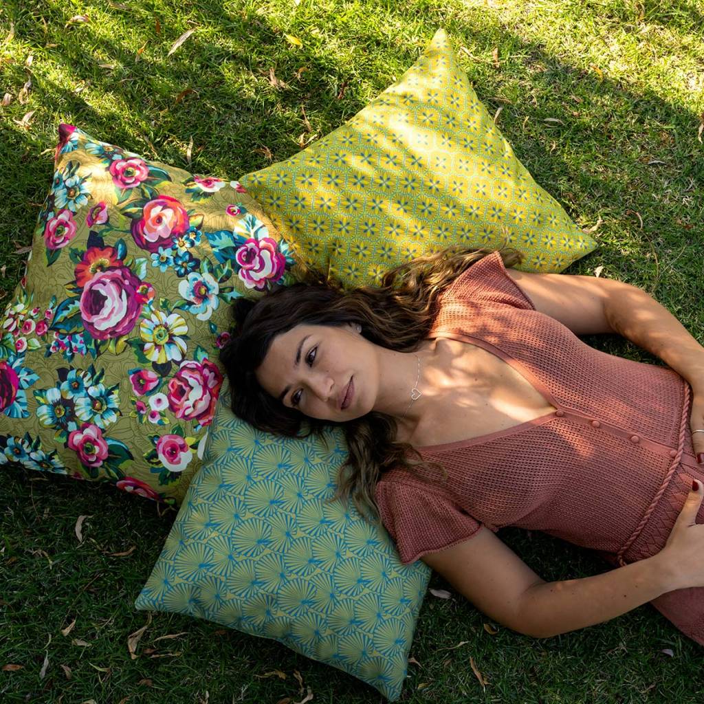 Comment choisir ses coussins d'extérieur pour un style bohème chic